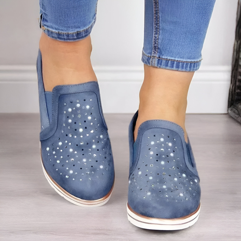 Lisa™ | Orthopädische Loafer mit Keilabsatz und Strasssteinen
