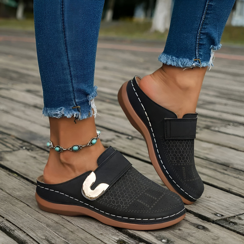 Marloes™ | Orthopädische Clogs mit elegantem und bequemem Keilabsatz
