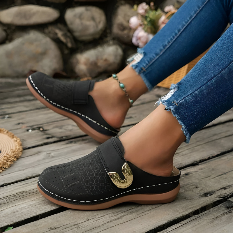 Marloes™ | Orthopädische Clogs mit elegantem und bequemem Keilabsatz