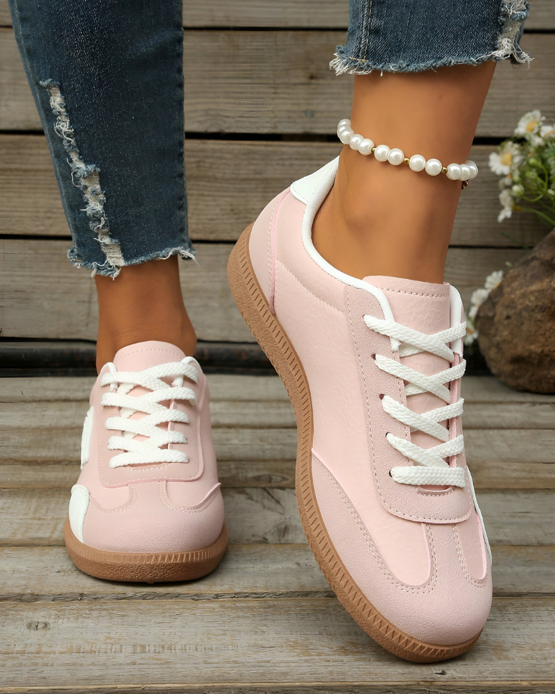 STRIDIA | Orthopädische Komfortschuhe – Halt und Stil für Ihre Füße