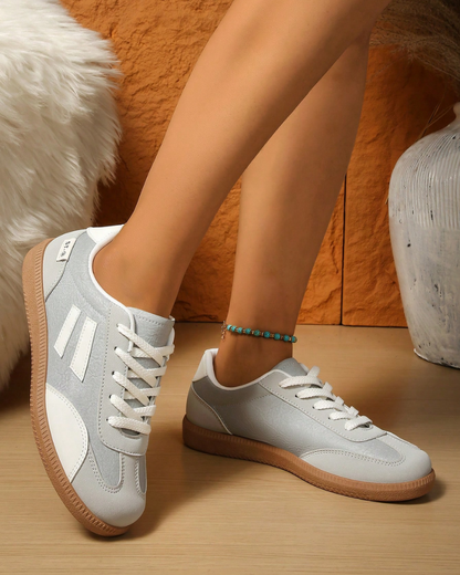 STRIDIA | Orthopädische Komfortschuhe – Halt und Stil für Ihre Füße