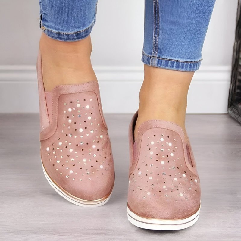 Lisa™ | Orthopädische Loafer mit Keilabsatz und Strasssteinen
