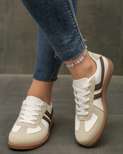 STRIDIA | Orthopädische Komfortschuhe – Halt und Stil für Ihre Füße