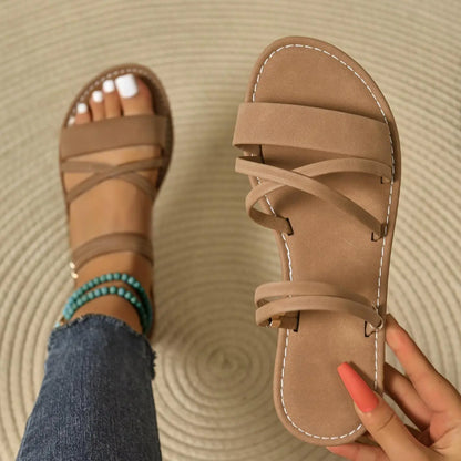 Stridia NORA – Bequeme Sandale mit verstellbaren Riemen