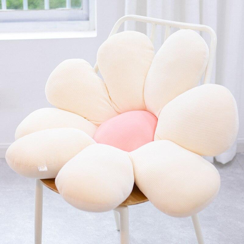 🌼🩷 PASTEL DAISY CUSHION