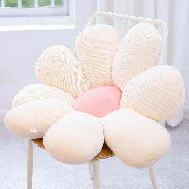 🌼🩷 PASTEL DAISY CUSHION